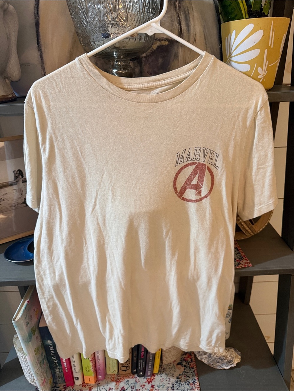GAP Cream Short-Sleeve Tee with Red Marvel Avengers Logo